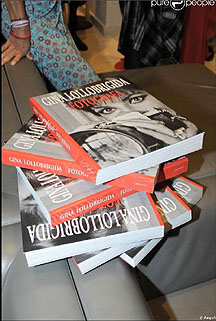 Gina at Rome exhibit