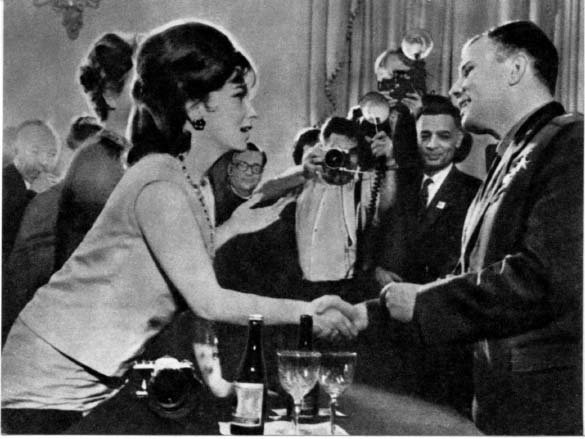 Gina with Yuri Gargarin